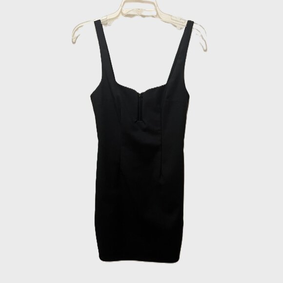 The Perfect Little Black Dress by Tobi - XS/TP - Deep Plunge Neckline - Picture 2 of 11